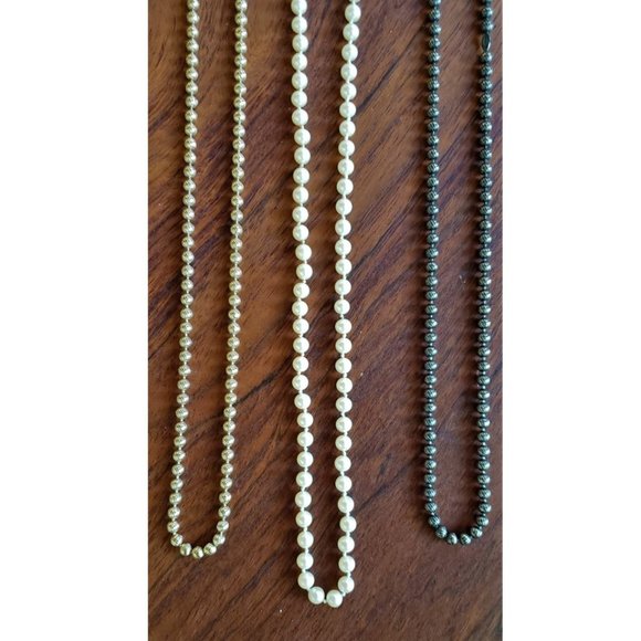 Set of 3 Necklaces: Pearl, Gold & Gunmetal - Picture 3 of 10